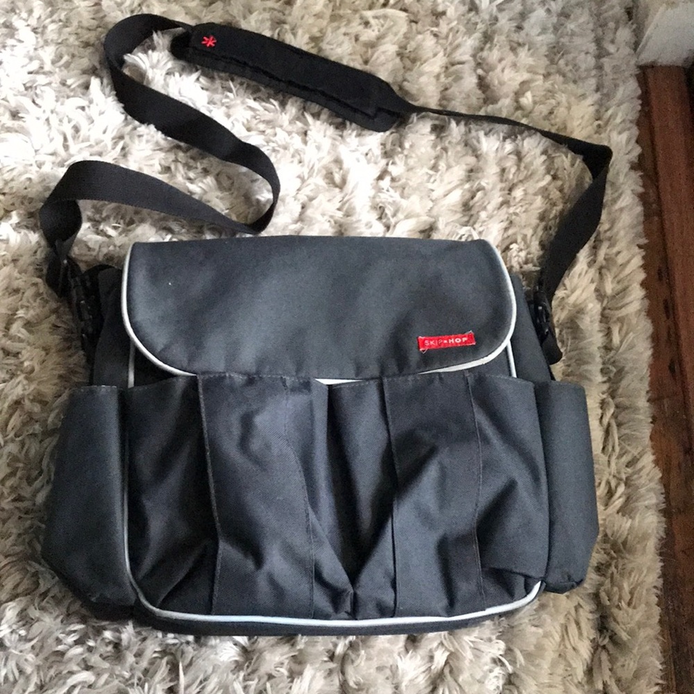 Skip hop Diaper Bag
